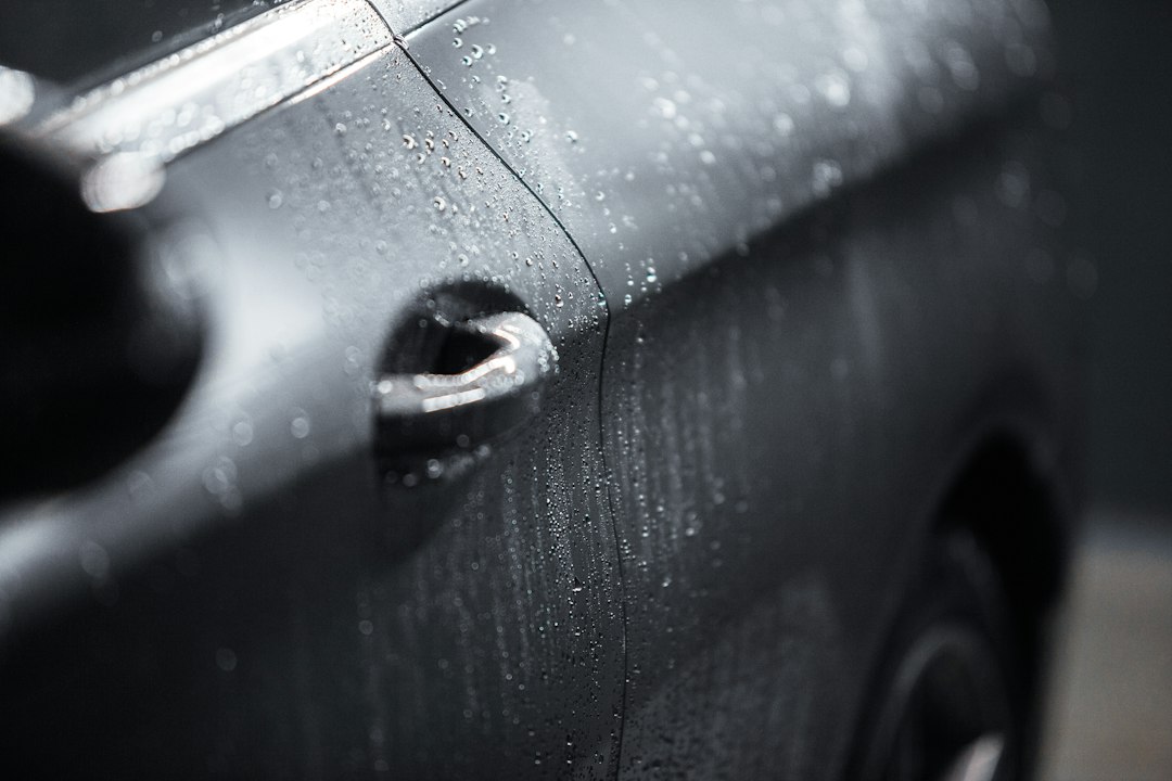 2026 Guide to Maintaining a Ceramic Coating Between Professional Details